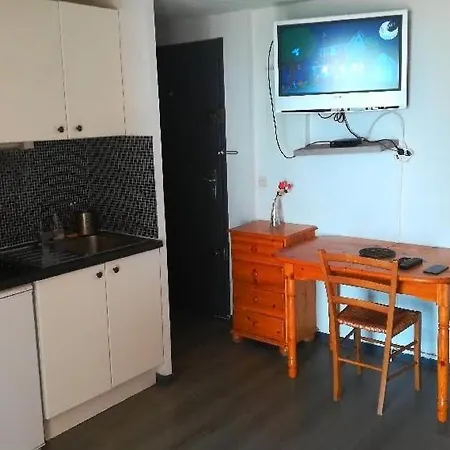 Appartement Cap De - Vue Sur - - Terrasse - Acces Direct - Commerces A Proximites *